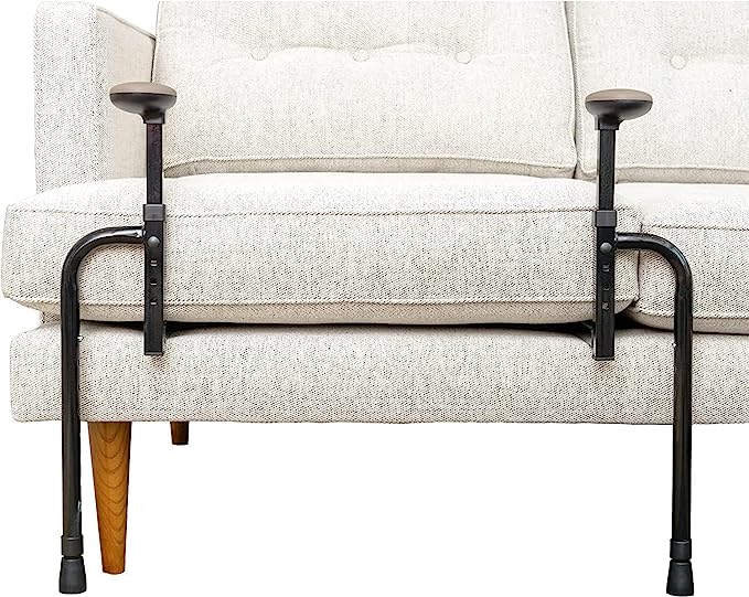 Chair to help top elderly get up